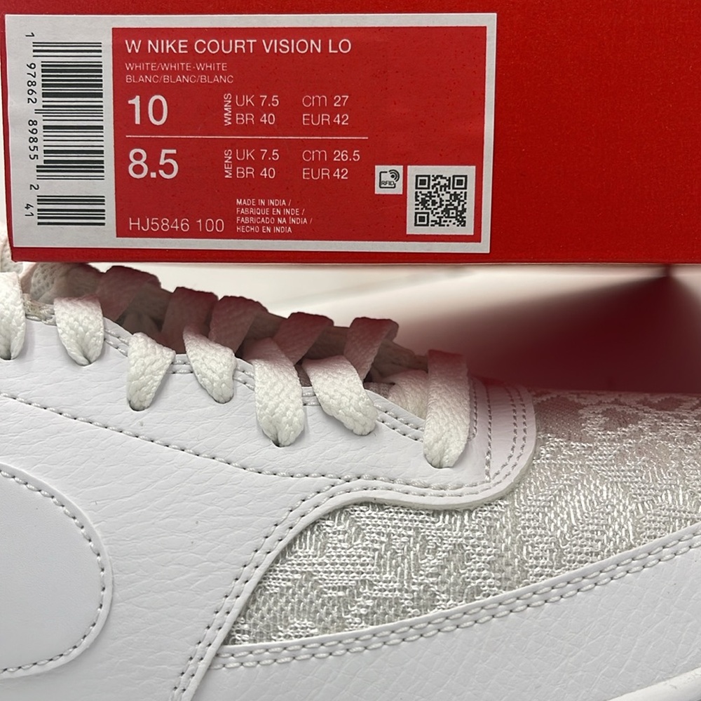 Nike Court Vision Low
Women's Shoes
White/White/White
Style HJ5846-100 - Picture 16 of 16
